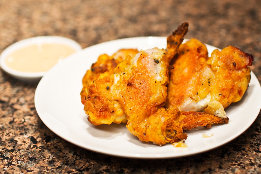 Простые и вкусные рецепты: как приготовить острые куриные крылышки из KFC